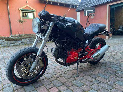 Klasický italský motocykl Ducati