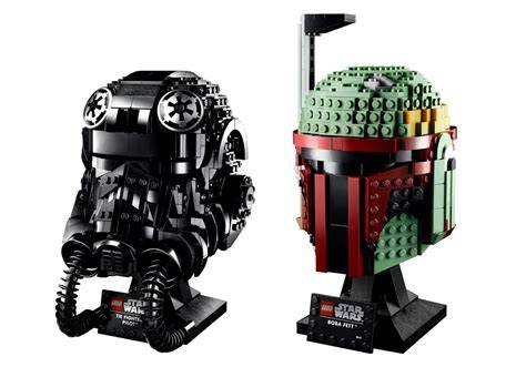 Černé LEGO helmy Star Wars na polici