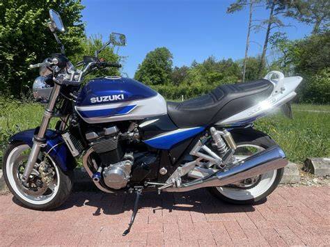 výrobní štítek Suzuki GSX 1400