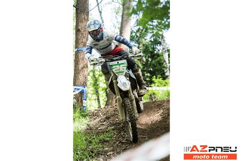 AZ pneu moto team jezdci motocyklové závody