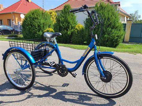 Dvoumístná elektrická tříkolka pro dospělé