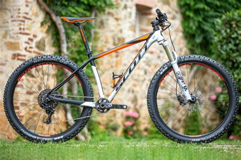 Scott Scale 710 karbonový hardtail