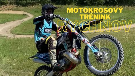 skupinový dětský motokrosový trénink