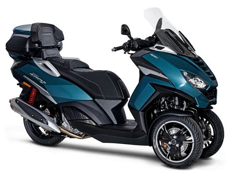 Peugeot Metropolis tříkolový skútr