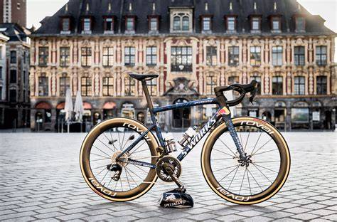 Aerodynamické závodní kolo Tour de France