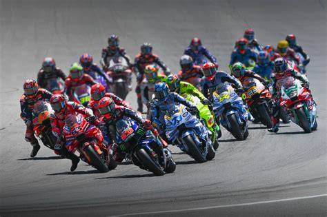 pozvánka MotoGP s motorkou