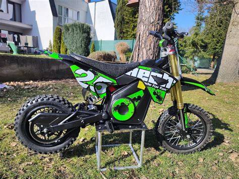 dětská minicross motorka v terénu