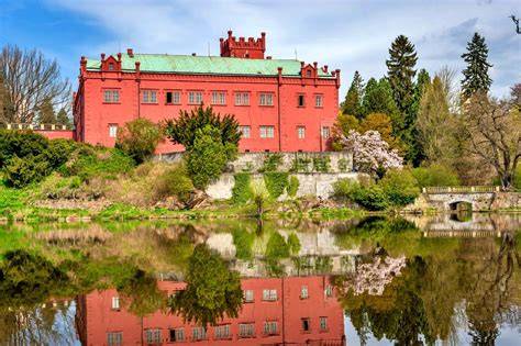 Zámek a park Klášterec nad Ohří