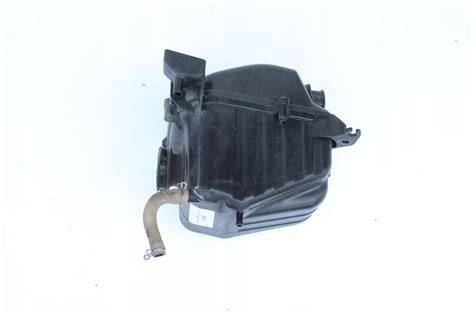 Honda CBR 125 R vzduchový filtr airbox
