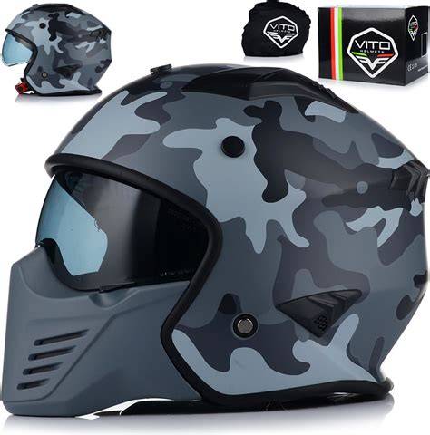 řez motocyklovou přilbou s vnitřní sluneční clonou