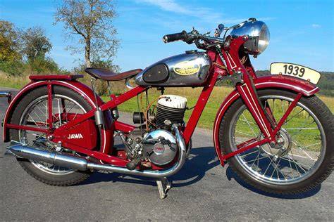 Řada historických motocyklů Jawa pionýr