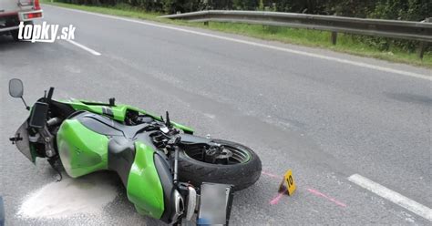 nehoda na motorke - čelné zrážky a následky